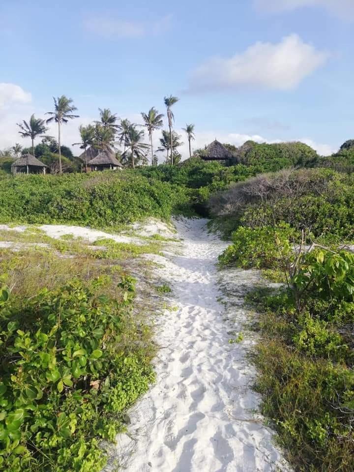 Watamu Beach Cottages B&B Kültér fotó