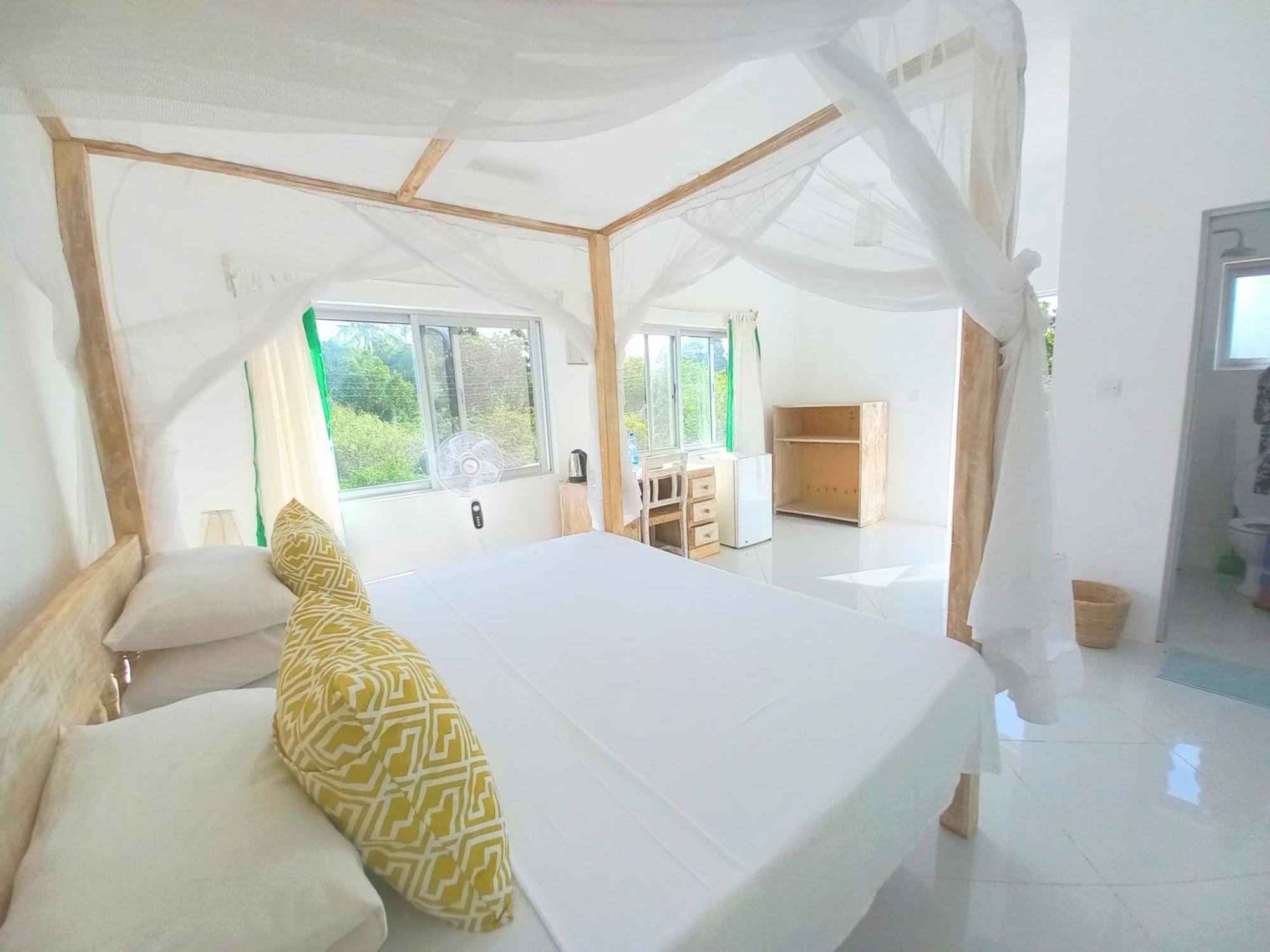 Watamu Beach Cottages B&B Szoba fotó