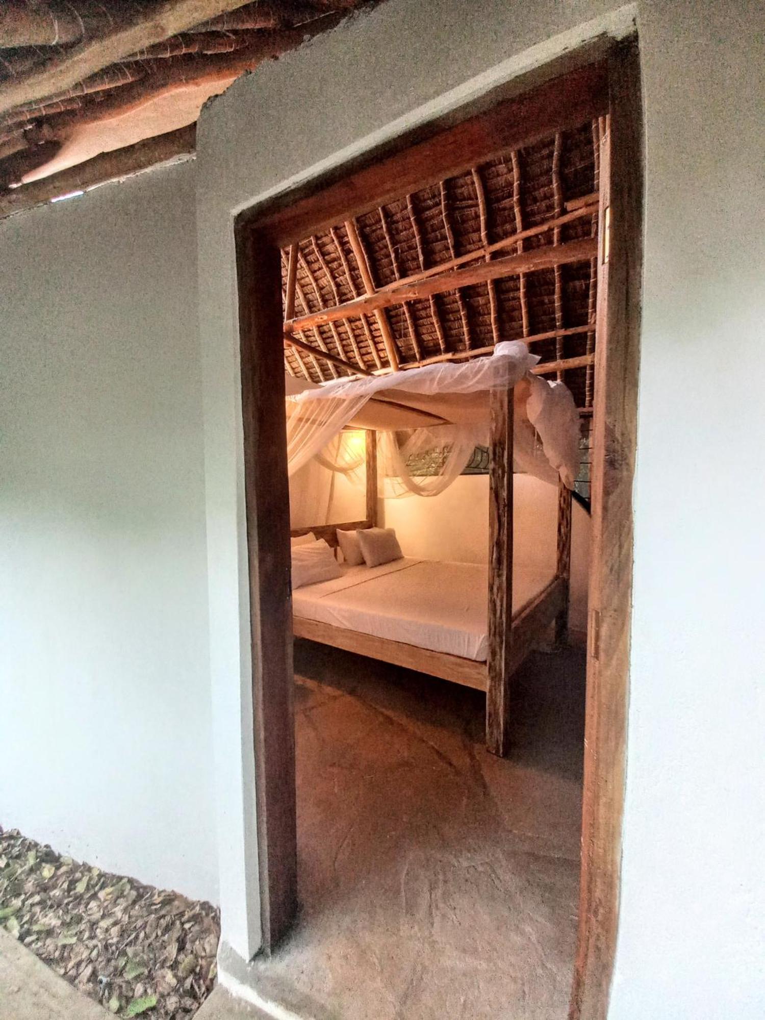 Watamu Beach Cottages B&B Szoba fotó
